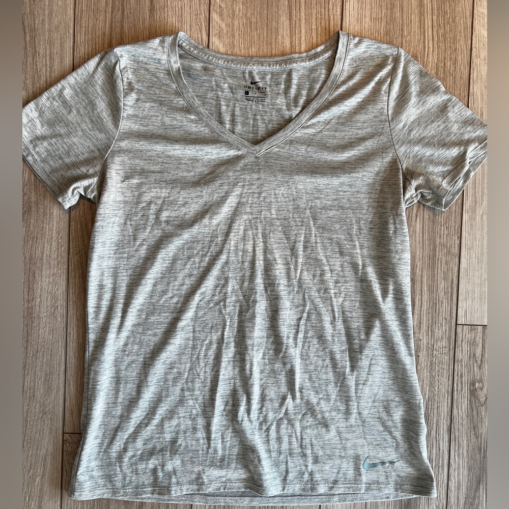 Nike Dri-Fit V-Neck T-Shirt -  Woman's Large - Gray/Green